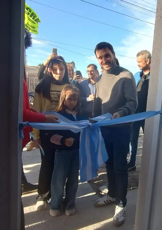 El gobierno entrego viviendas