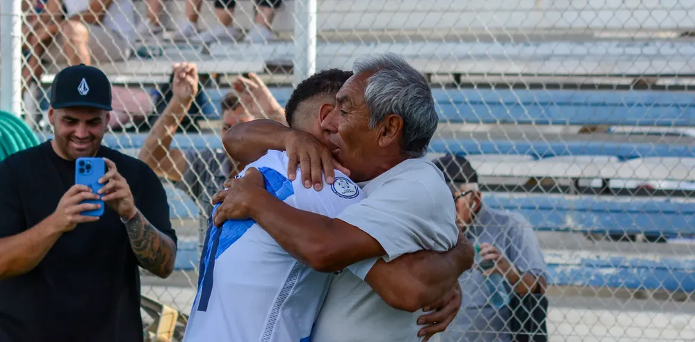 Omar “Rolo” Sandoval recibió un homenaje. 6