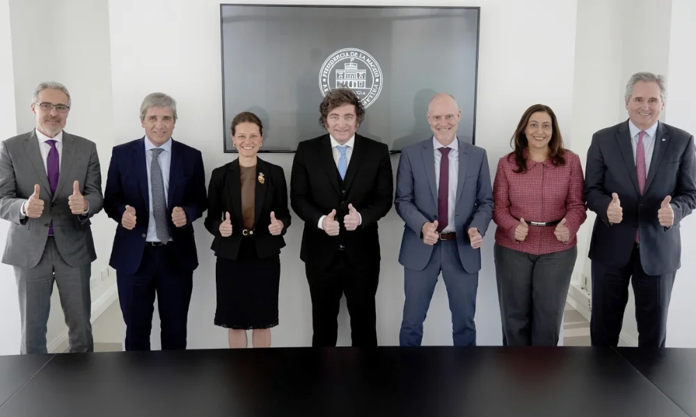 El encuentro se realizó a las 17 y tuvo como tema central las condiciones y el alcance de esa asistencia.