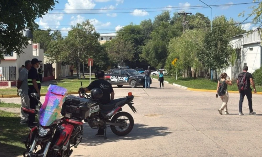 Mientras la investigación judicial sigue su curso, emergen detalles sobre su vida personal.