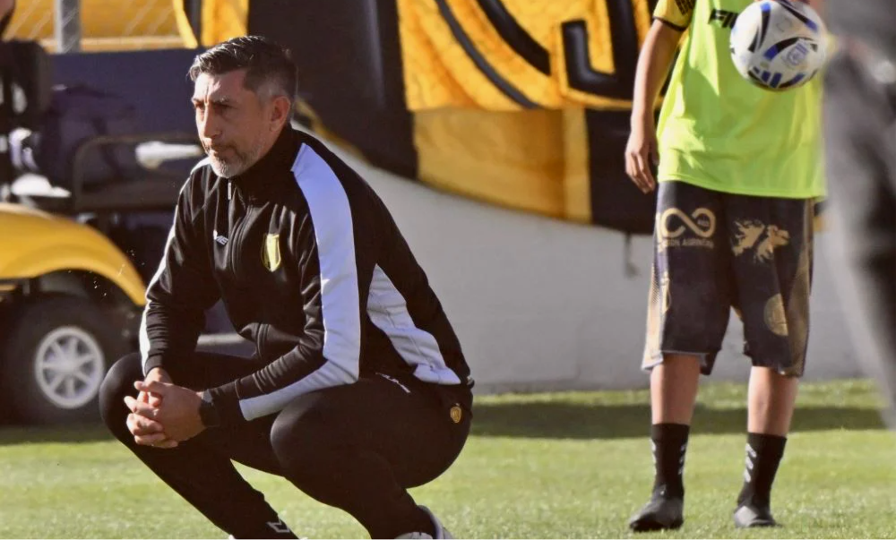 El Aurinegro visita a un rival que no perdió en ocho fechas y buscará estirar su buen momento.