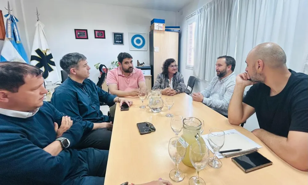 Reunión entre UTN y provincia