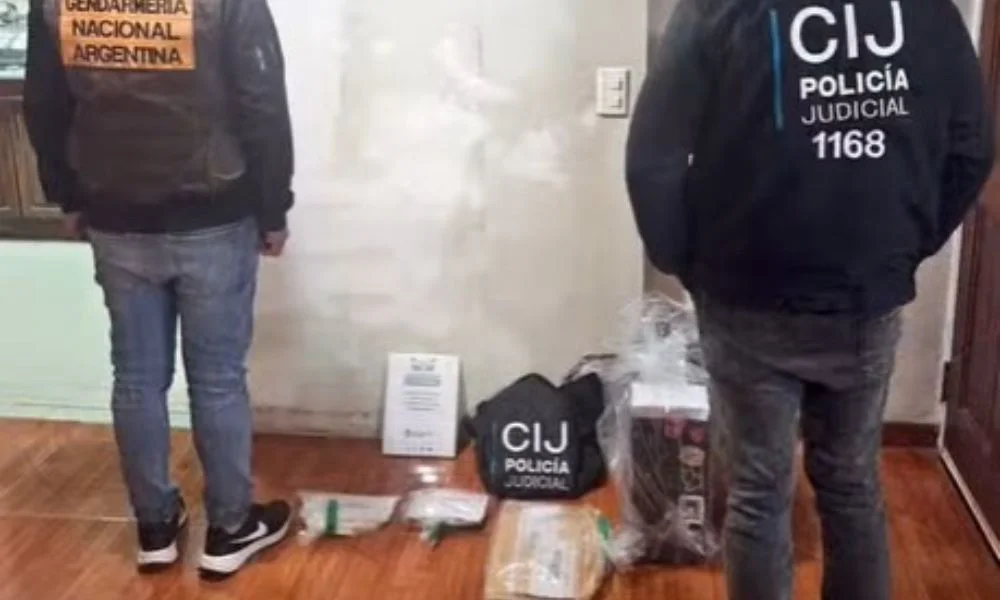 Vas a aparecer ‘con un tiro’ en la cabeza