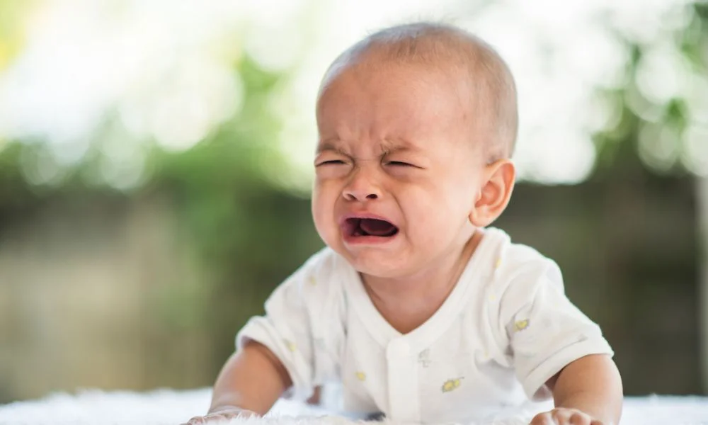 Bebé llorando. Foto Magnific