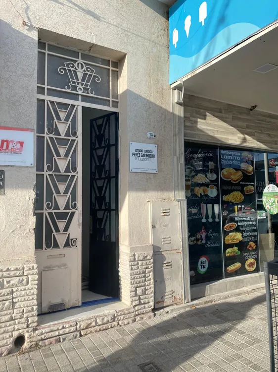Estudio-juridico-robo-trelew-policia