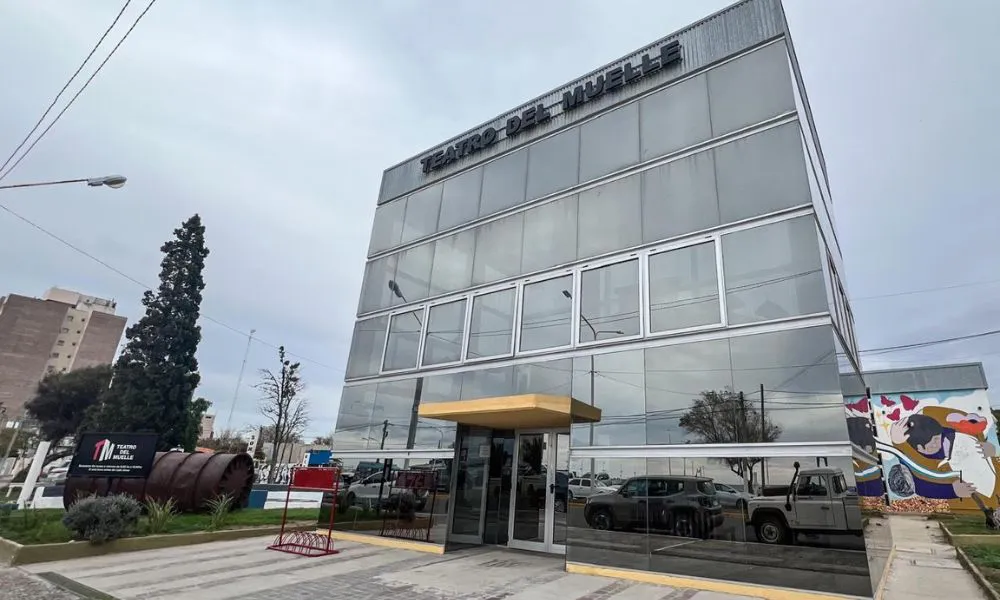 teatro del muelle madryn