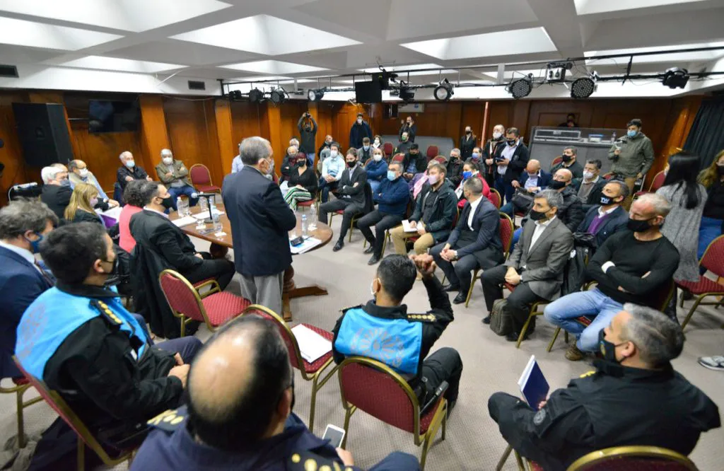 SEGURIDAD-2-1024x666