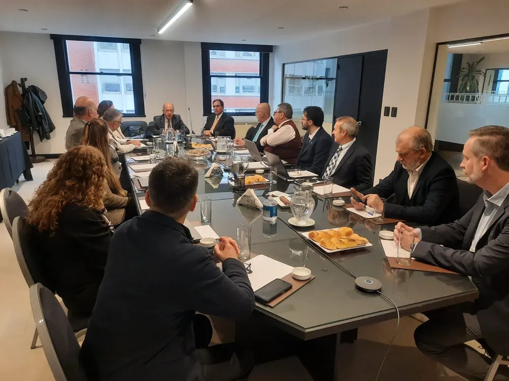 Reunión de AIR junto a ARPA y ATA