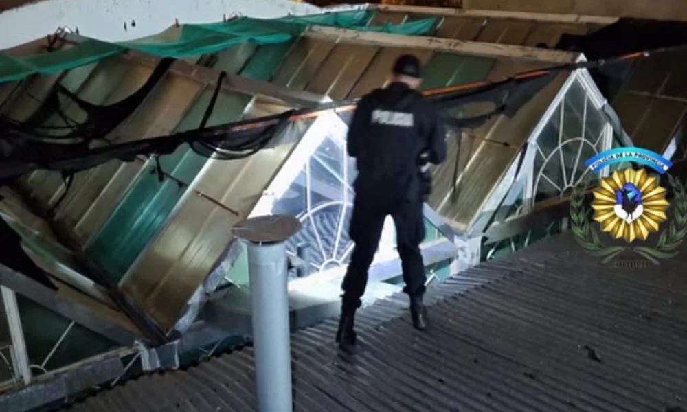 Lo que parecía una situación silenciosa terminó con cuatro jóvenes demorados por la Policía