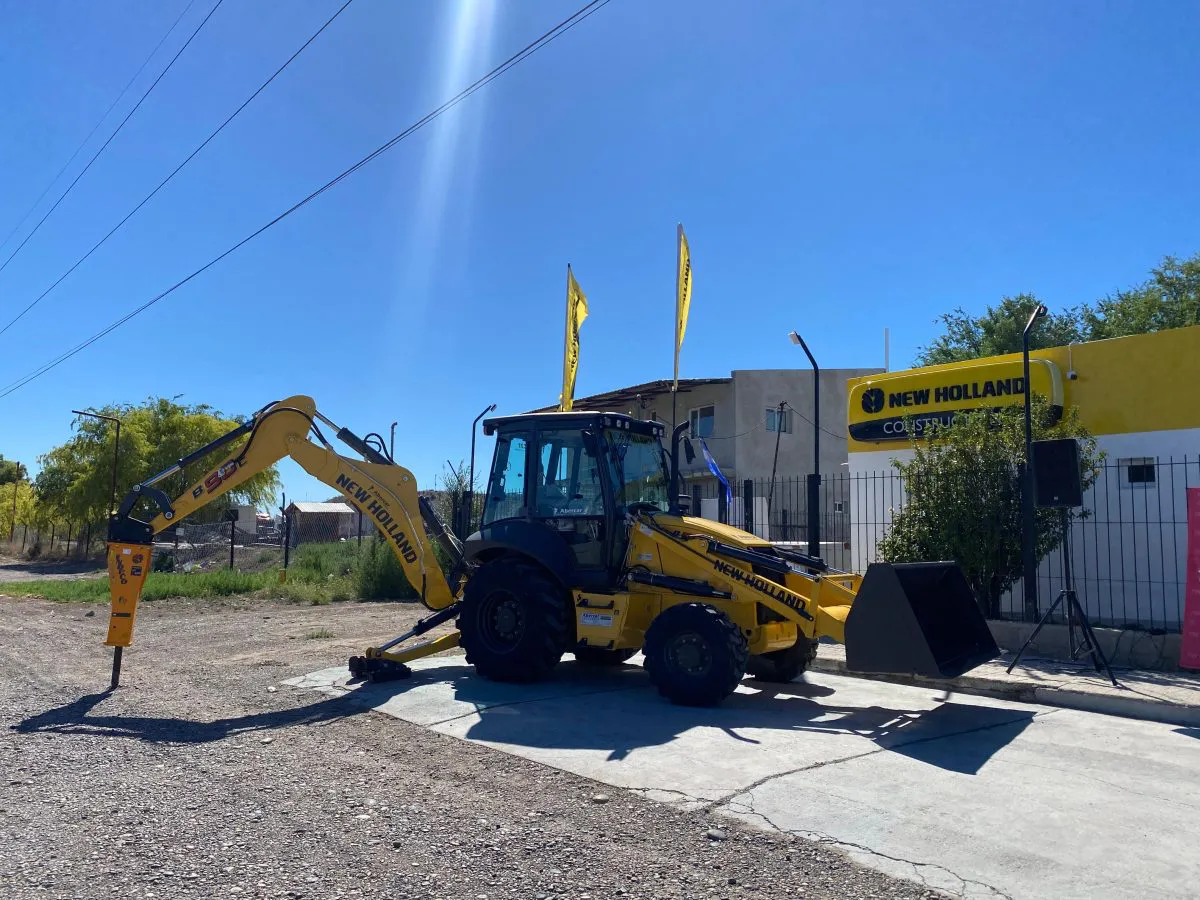Retroexcavadora New Holland para la Municipalidad de Trelew