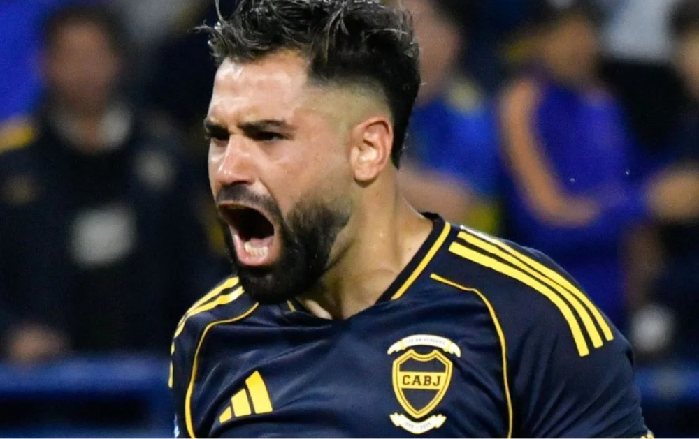 Independiente golpeó primero y sostuvo la ventaja, pero una decisión arbitral desató reclamos.