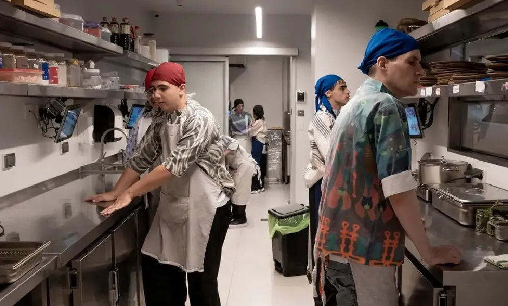 RESTAURANTE NEURODIVERGENTES