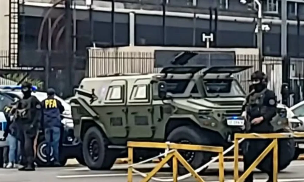 Amenaza en embajada EEUU TN