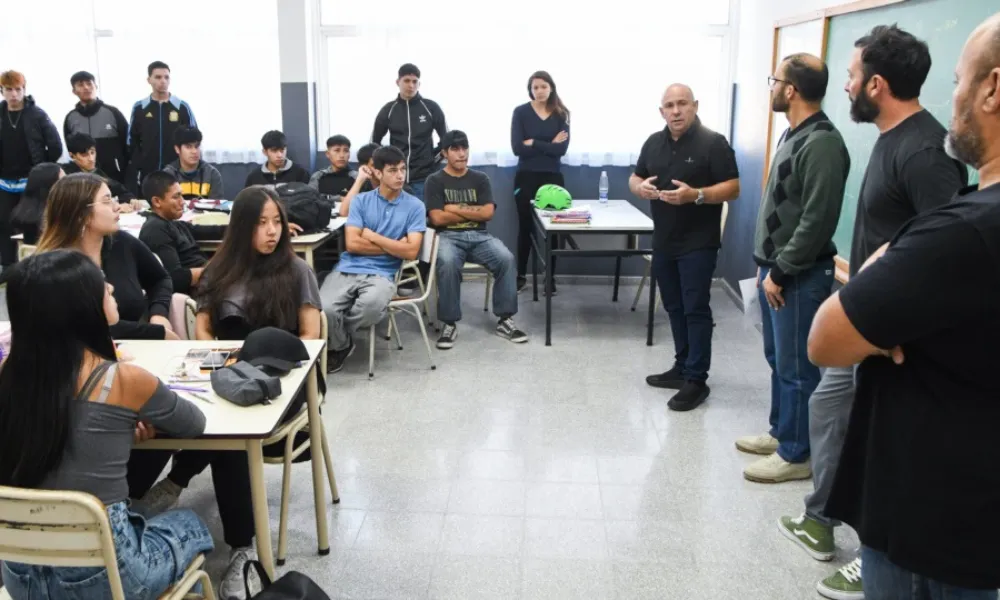 Visita a Escuela 7707