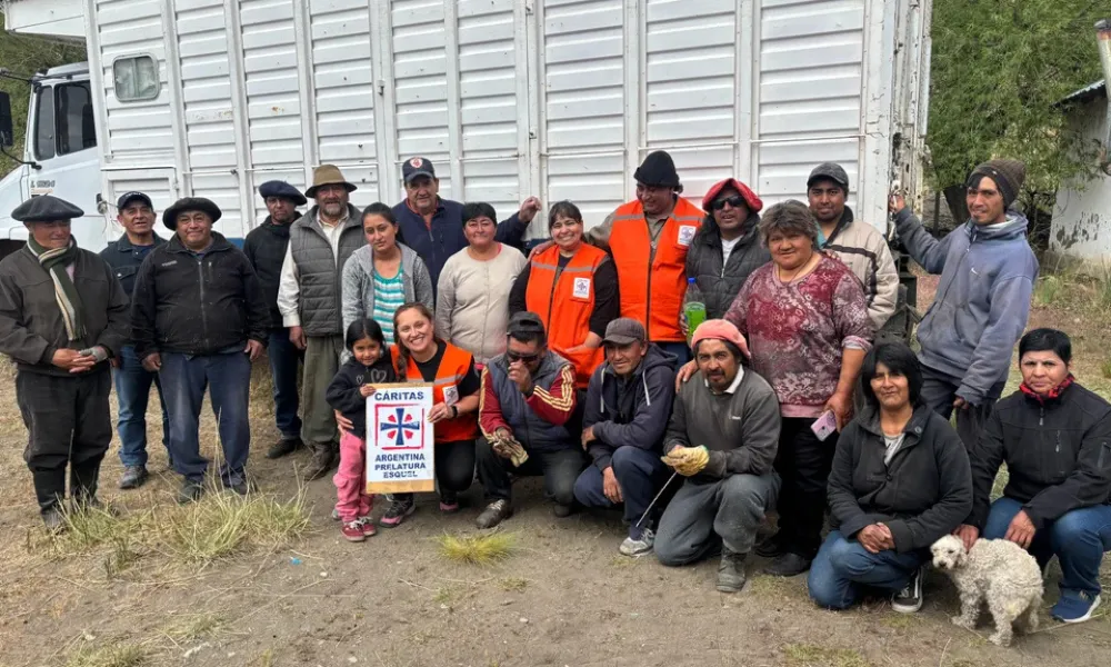 ayuda de Cáritas en Esquel