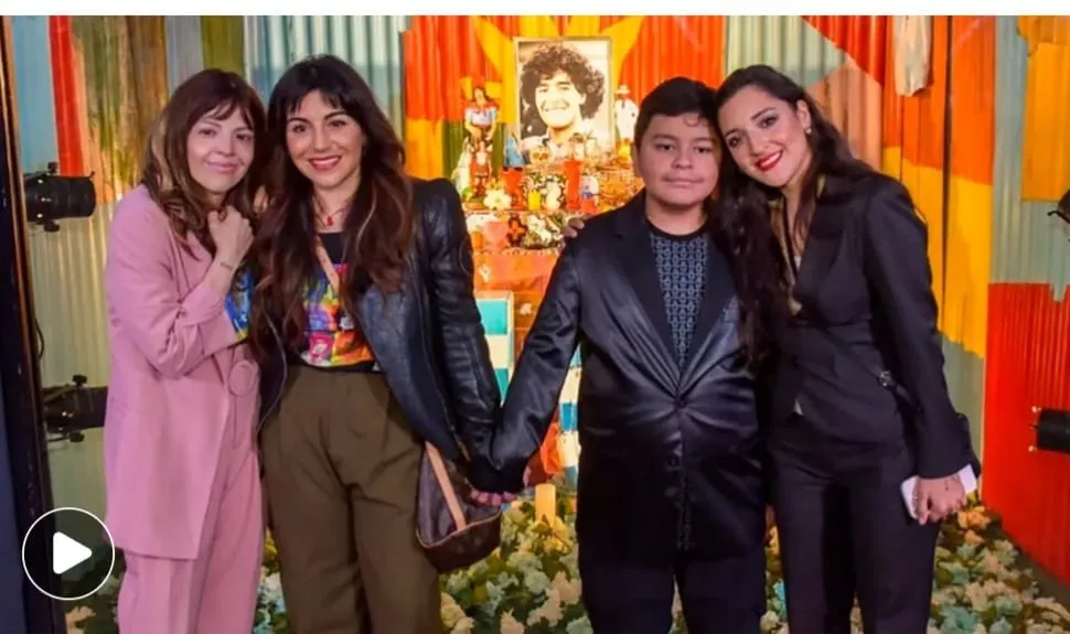 Se juntaron los hijos de Maradona-