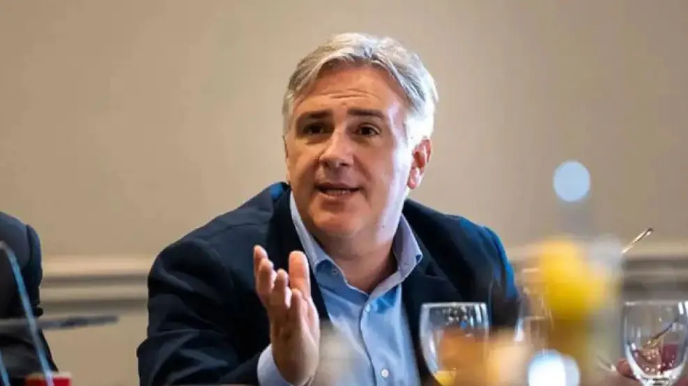 martin llaryora