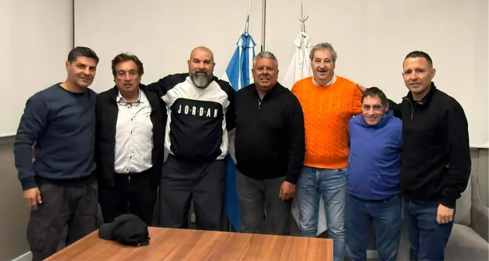 Eduardo Saturnino Castro y Claudio Tapia. 2