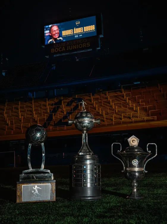 Miguel Ángel Russo es velado en La Bombonera. cancha