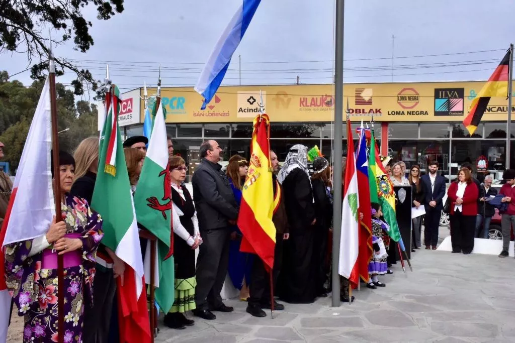 MADRYN CONMEMORÓ EL DÍA DEL INMIGRANTE
