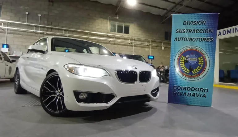 BMW secuestrado en la planta verificadora