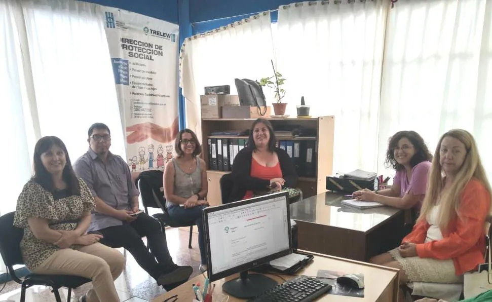 Alumnos de la Universidad del Chubut harán pasantes en Trelew