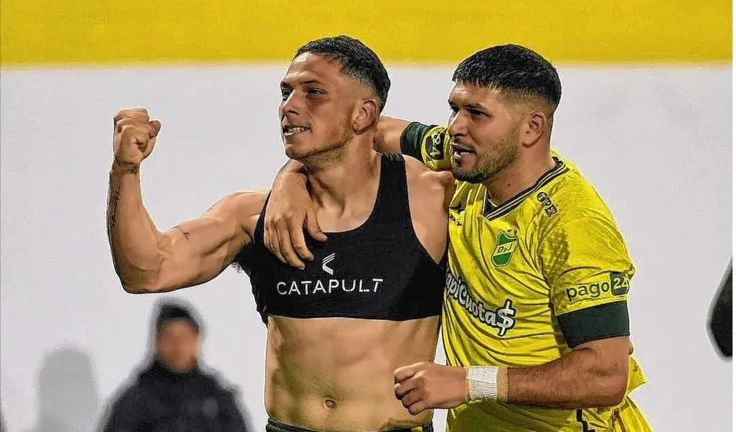 Defensa y Justicia le ganó a Deportivo Riestra con un penal agónico