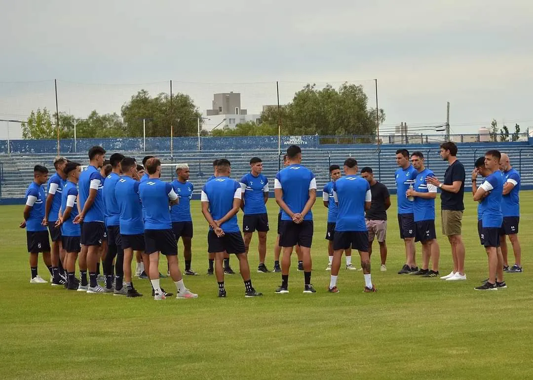 PRIMERA NACIONAL : BROWN ARRANCÓ LA PRETEMPORADA