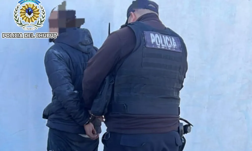 detenido con pedido de captura