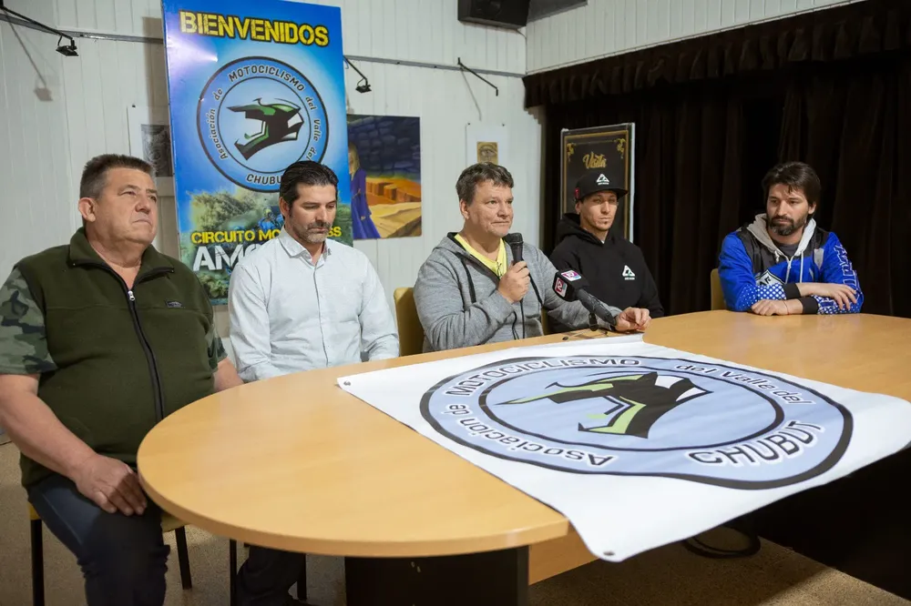 Conferencia con AMODEVA