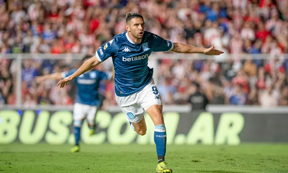 Adrián Maravilla Martínez - Racing