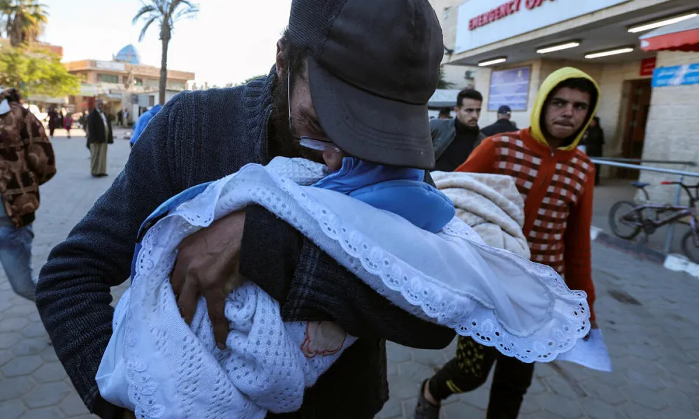Bebes mueren por hipotermia en Gaza (Foto: REUTERS - Ramadan Abed)