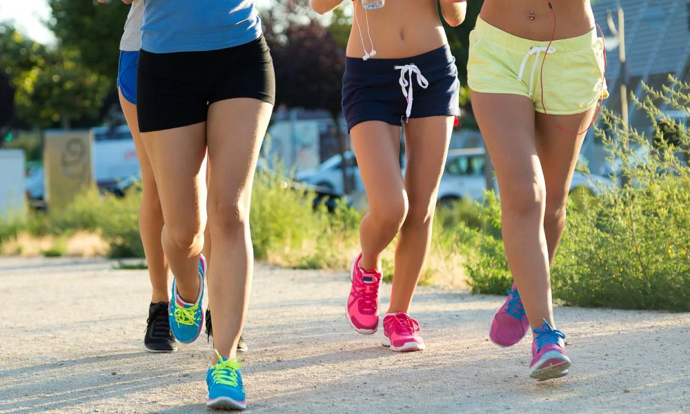 Carrera por el 8M. Foto Freepik