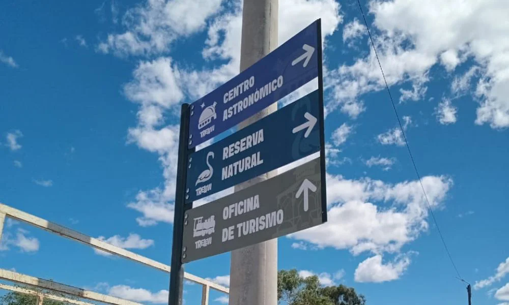 Cartelería en el Corredor Turístico de Trelew