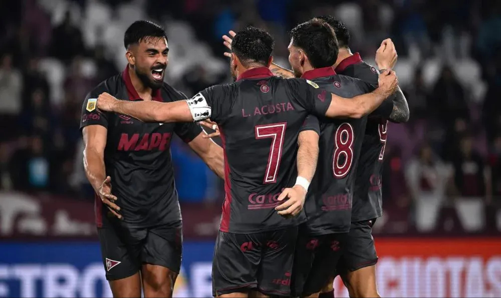 Lanús ganó 2 a 1 ante Platense. Fue en La Fortaleza y con público eufórico