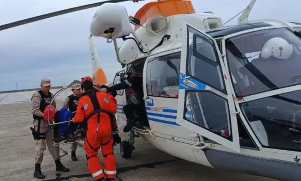 Aeroevacuación de marinero