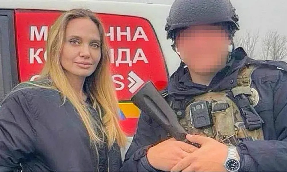 Angelina en Ucrania