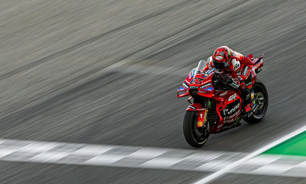 Ducati 1
