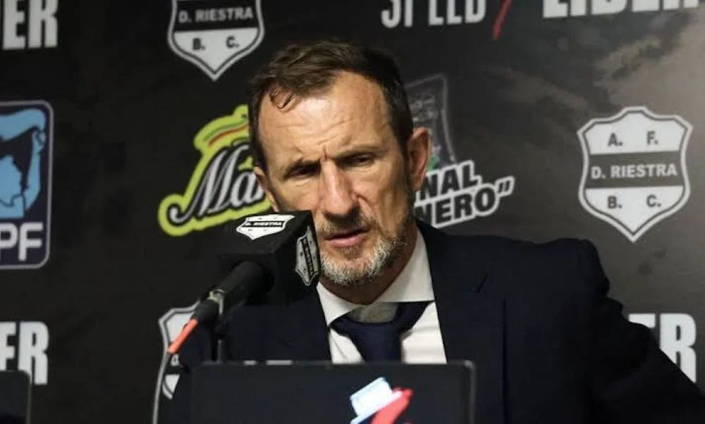 Arruabarrena cargó con la responsabilidad de la derrota frente a Deportivo Riestra.