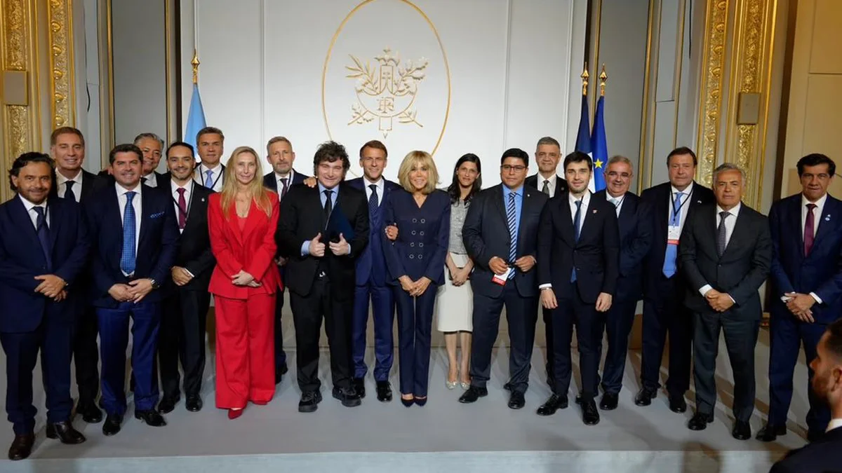 Reunión con Macron en París