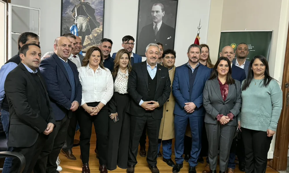 Merino con empresarios turcos
