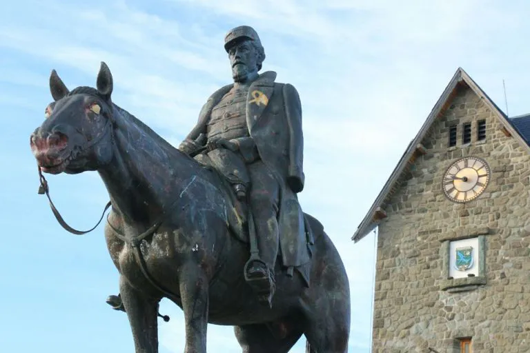 Monumento a Roca en Bariloche