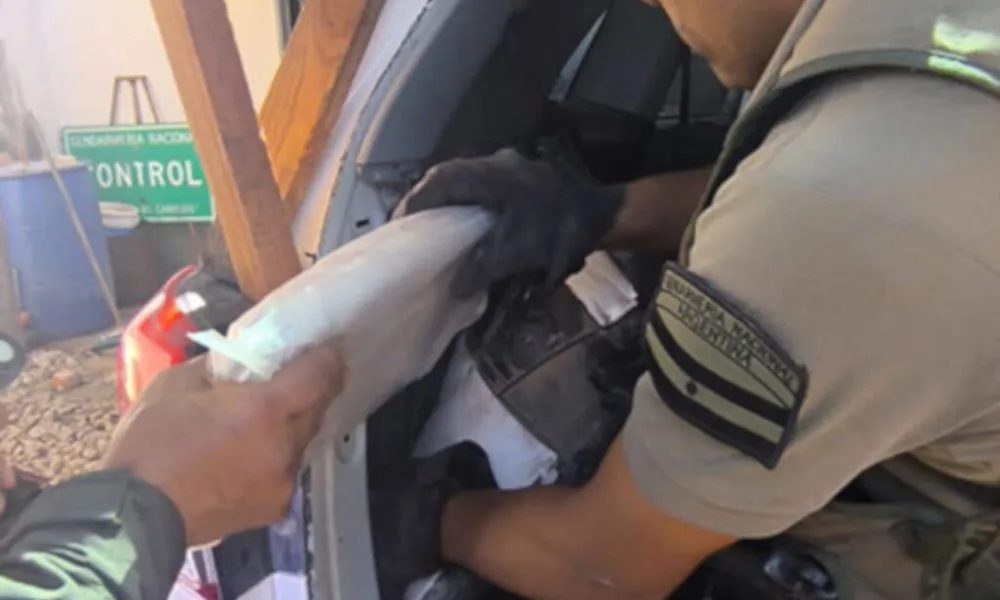Empleado judicial de Salta transportaba marihuana en un vehículo propio