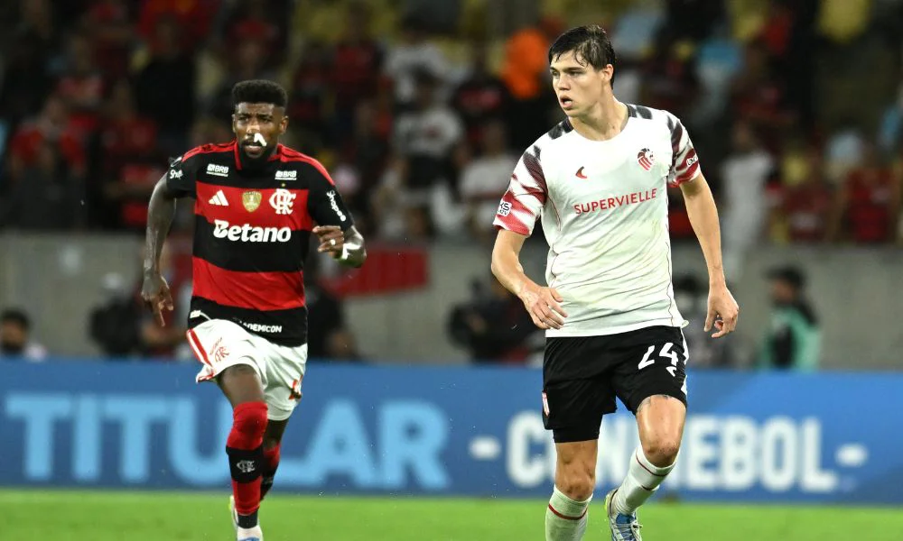 ESTUDIANTES FLAMENGO FOTO X ESTUDIANTES OFICIAL