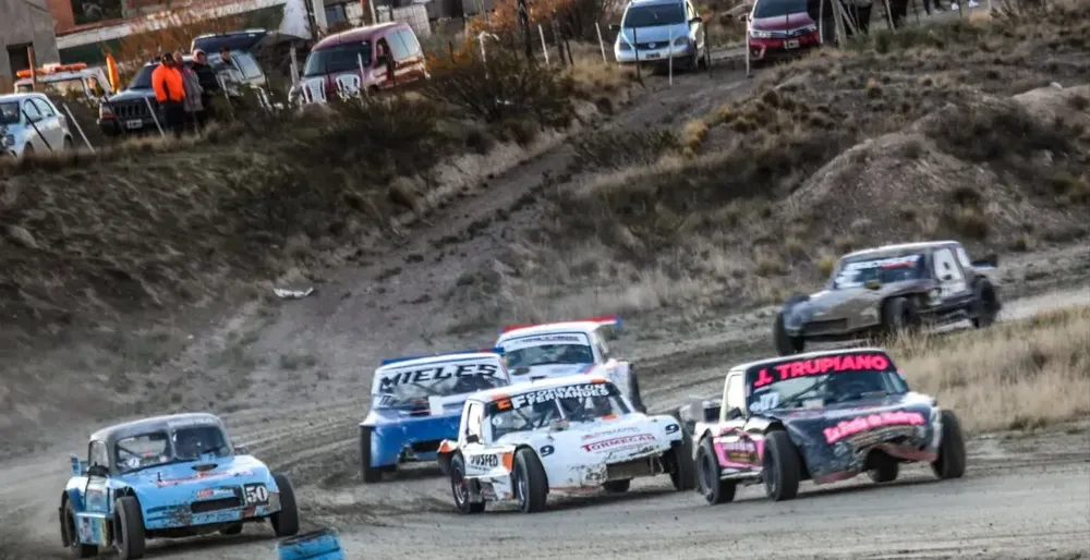 Foto Águila Prensa Puerto Madryn se prepara para un mes cargado de velocidad