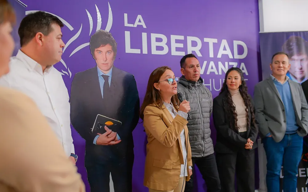 LLA inauguración de sede en Sarmeinto