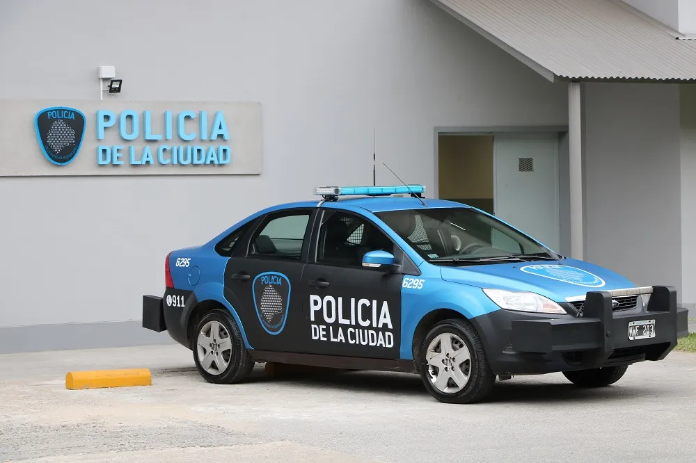 Patrullero policia buenos aires