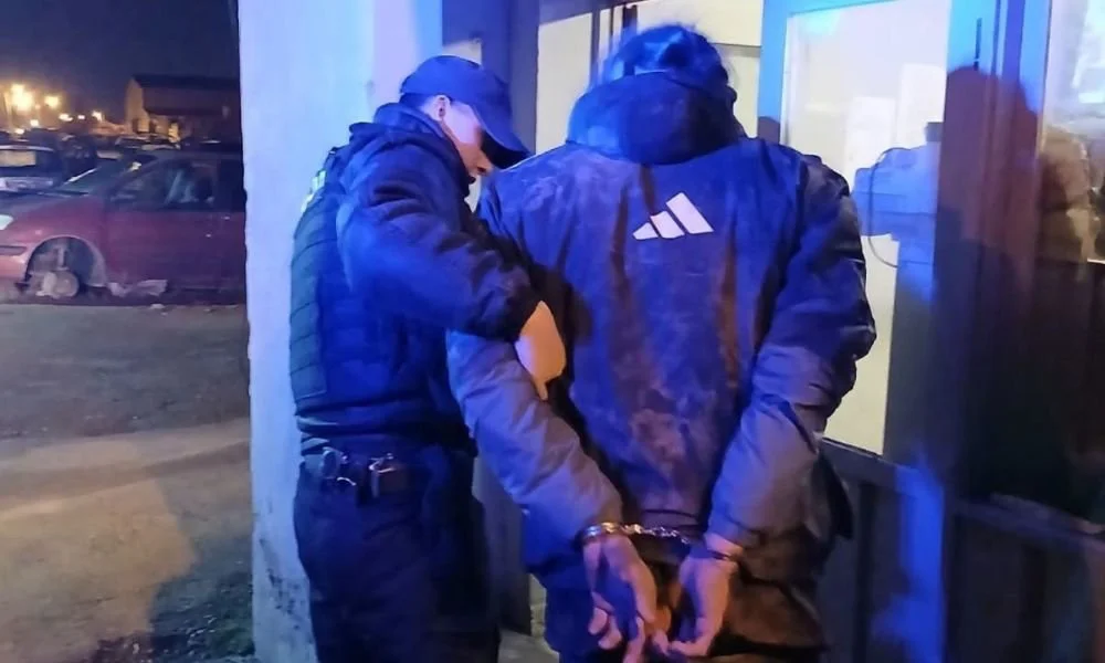 Detenido por daños, amenazas y usurpación. Foto Prensa Policía del Chubut