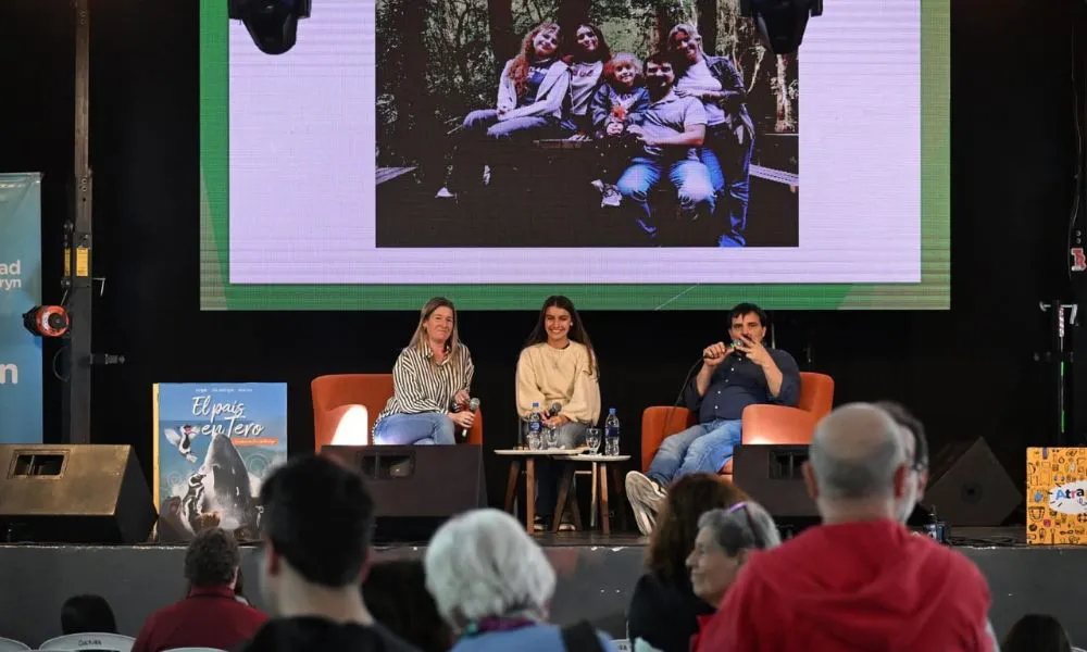Presentación del libro El País en Tero en Puerto Madryn