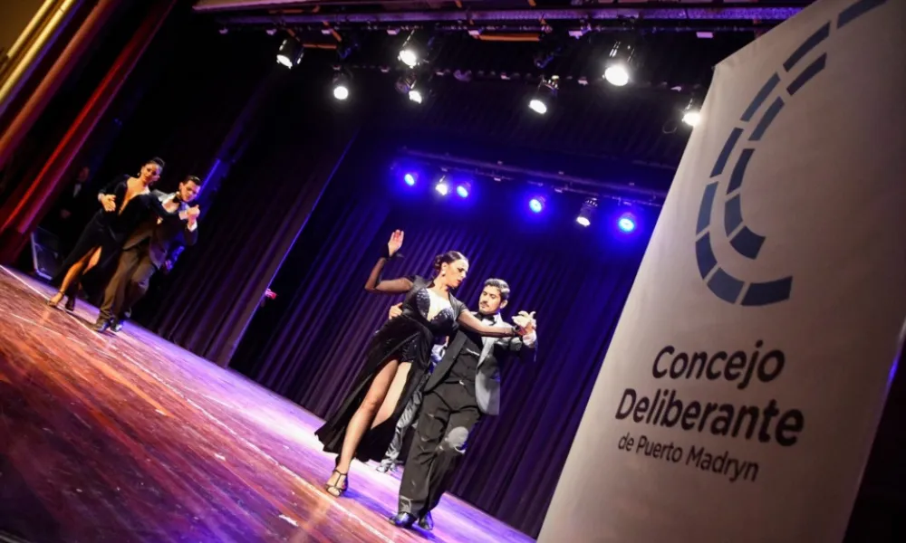 Exitosa velada de gala por el aniversario de Puerto Madryn